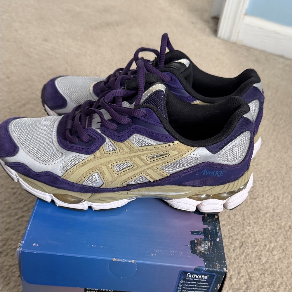 Asics x Awake Gel NYC -Silver and Gothic Grape - Picture 3 of 5